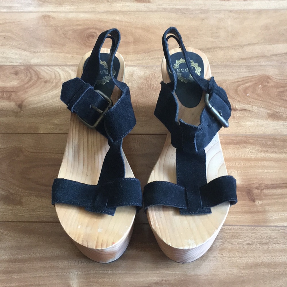 Urban Outfitters Black Leather Platform Sandals